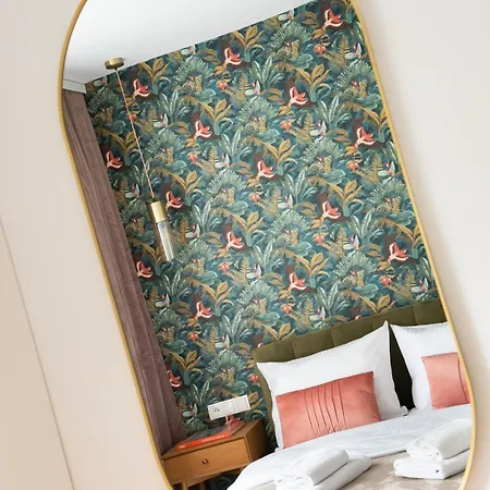 Metro Raclawicka Homey By Bookinghost *